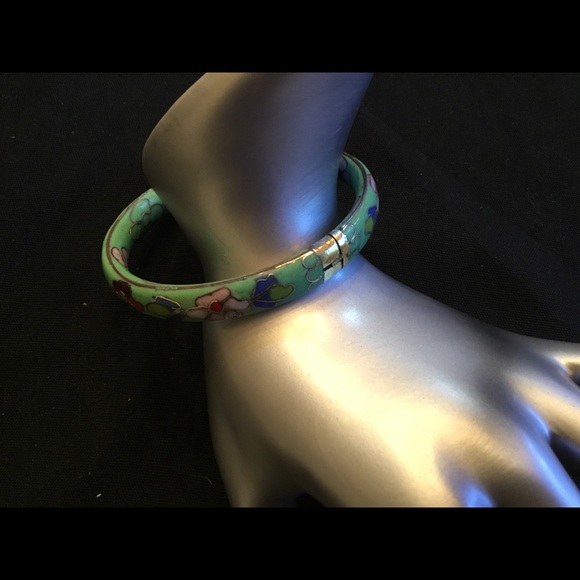 Chinese Cloisonné Green Enamel Bangle Bracelet - Picture 4 of 6